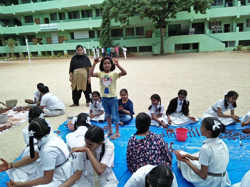 Seed ball program @ Sarvagjna school Vijayanagar
